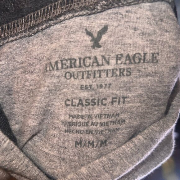 American Eagle Outfitters Hoodie - Sz M - Classic Fit - Picture 6 of 6